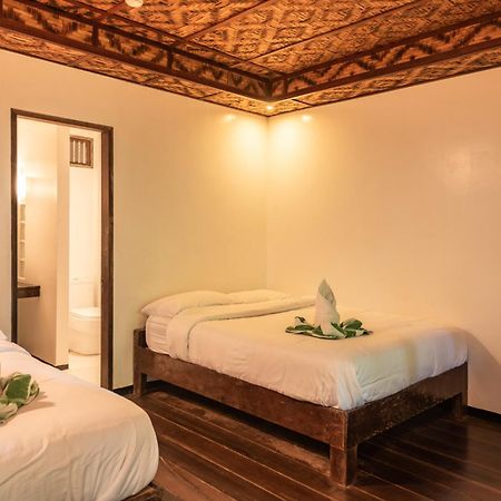 Siargao Inn Beach Resort General Luna  Buitenkant foto