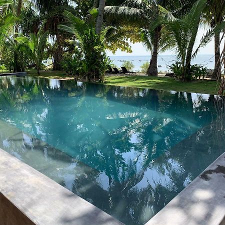 Siargao Inn Beach Resort General Luna  Buitenkant foto
